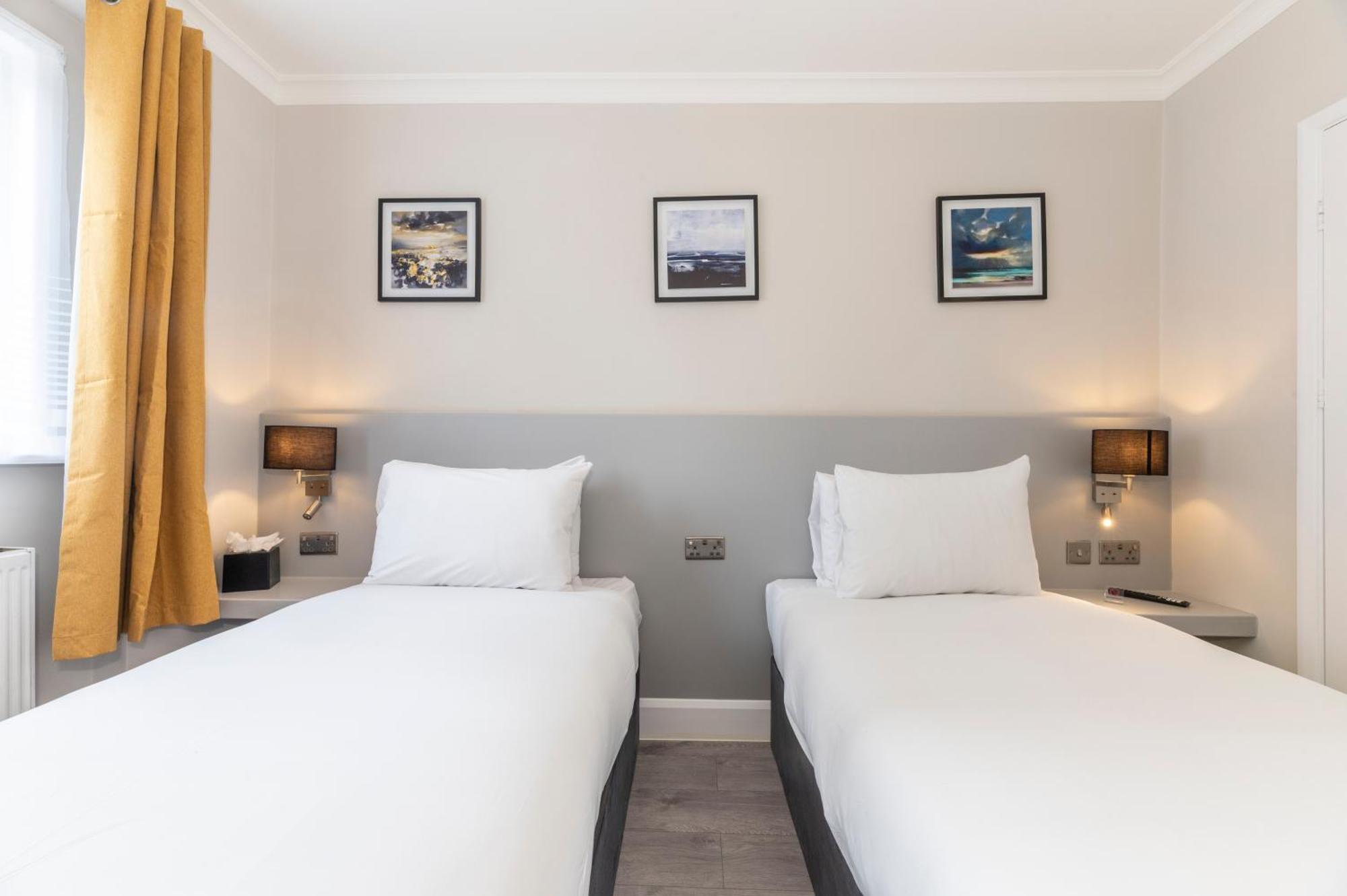 Marina Hotel 3*