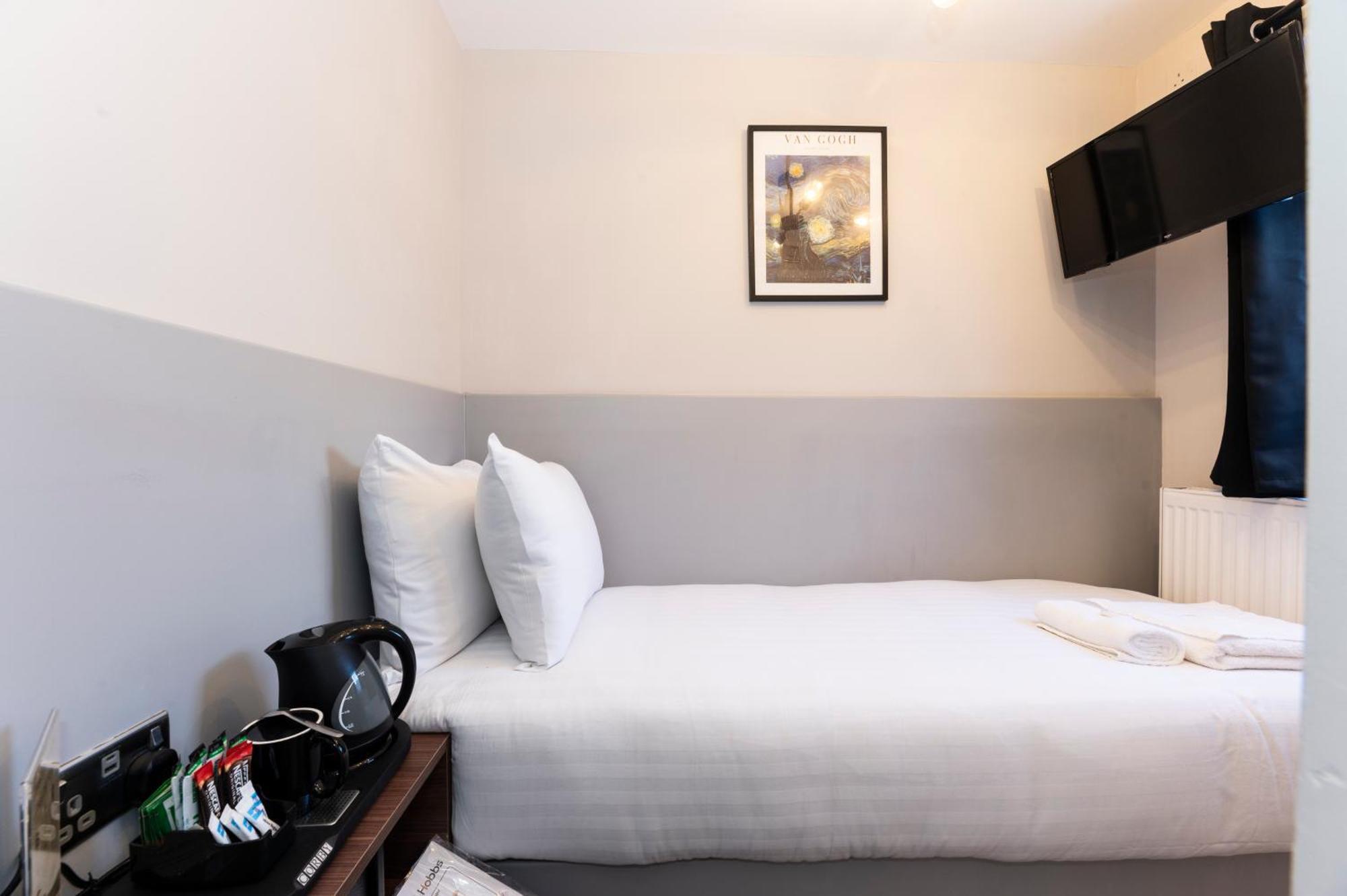 Marina Hotel 3*
